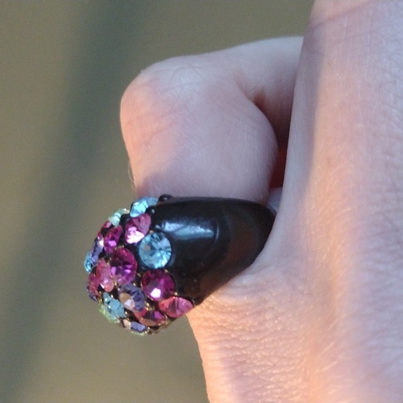 Agatha Paris Rhinestone Cocktail Ring - Picture 3 of 5